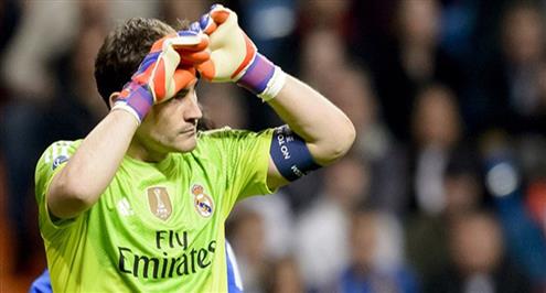 كاسياس يقترب من العودة لليجا الإسبانية